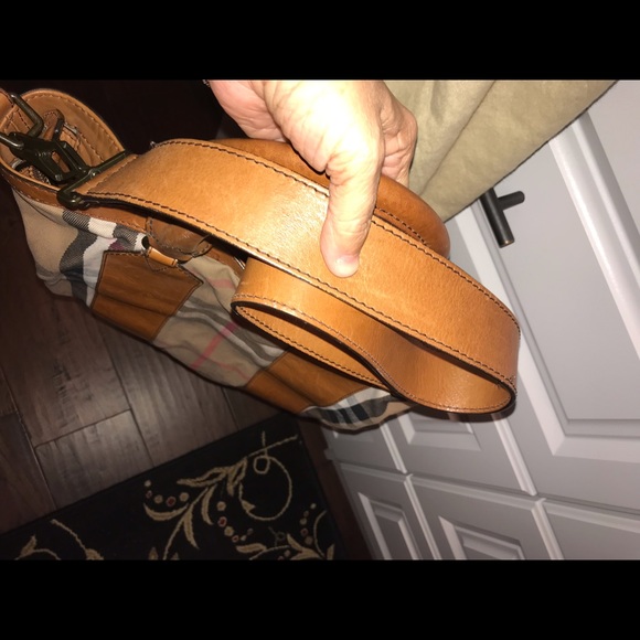 Burberry Check Canvas Leather Hobo Bag Tote - Picture 4 of 8